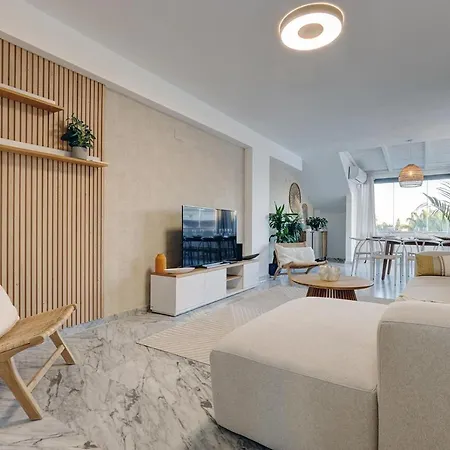 Bright Nordic Style Penthouse In Beachside Appartement Marbellac