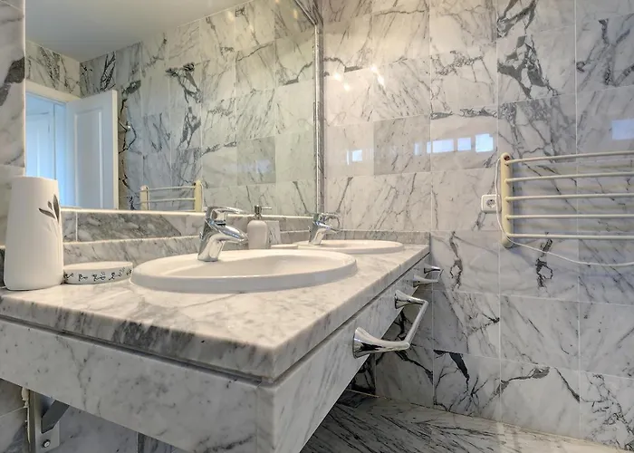 アパート Bright Nordic Style Penthouse In Beachside マルベーリャ
