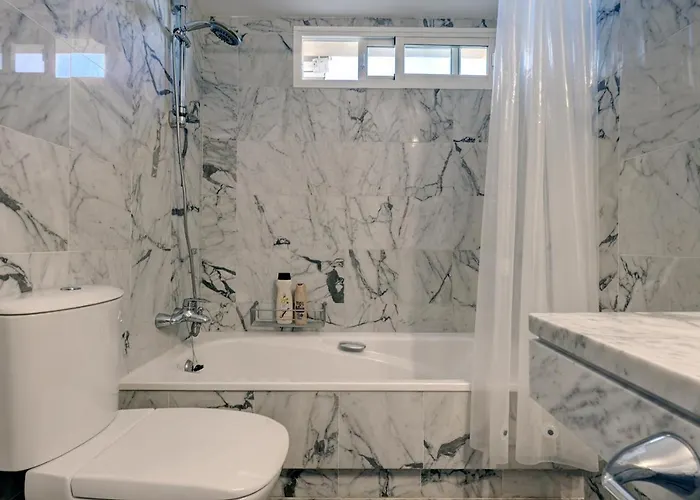 Appartamento Bright Nordic Style Penthouse In Beachside