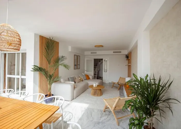 Bright Nordic Style Penthouse In Beachside 아파트 마르베야