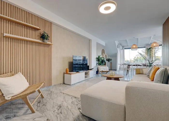 Bright Nordic Style Penthouse In Beachside 아파트 마르베야
